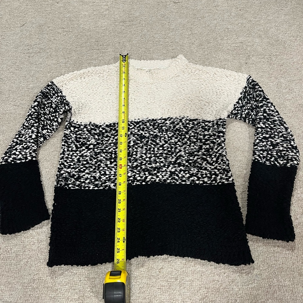 Mystree Cozy Sweater Black and White - Picture 3 of 6